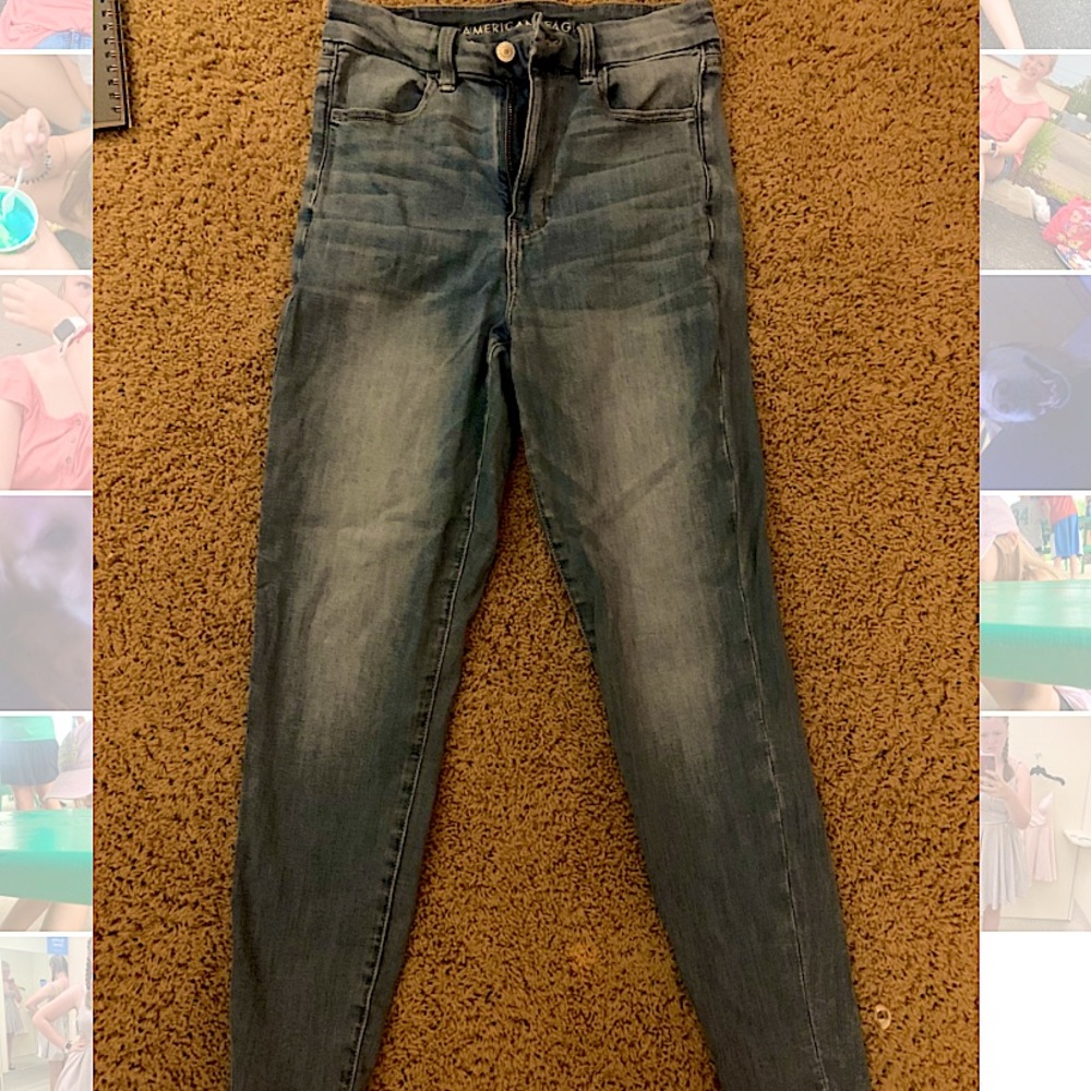 American Eagle blue jeans size 8